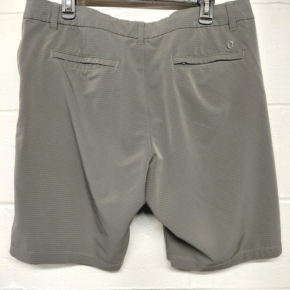 Hang Ten Hybrid Shorts Striped Casual Athletic Golf Size 36 Gray Surf Board - Picture 2 of 10